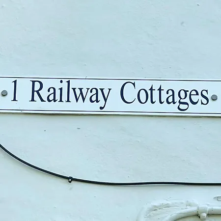 Railway - Pet Friendly With Parking Semesterbostad
