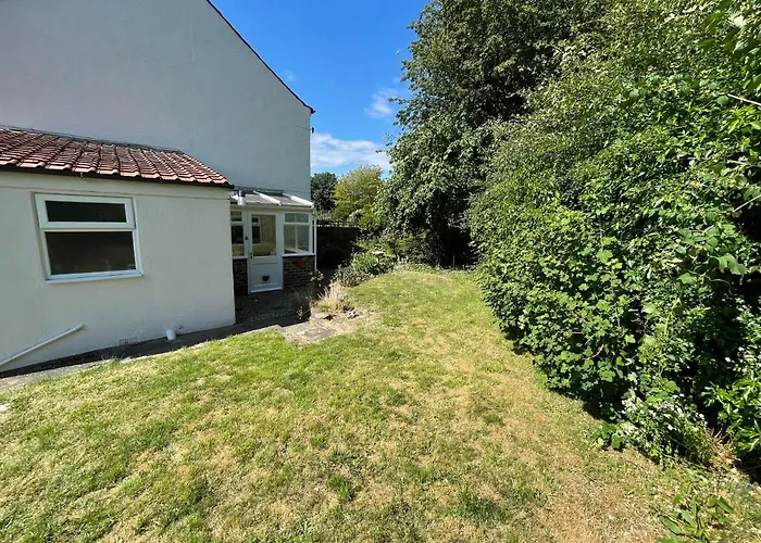 Railway - Pet Friendly With Parking بيت للعطل ريبون